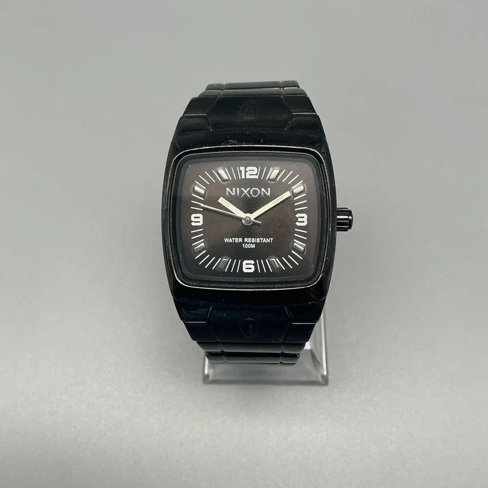 Nixon The Manual Mens Watch 32mm Black Dial Stainless Bracelet New Battery 6.25